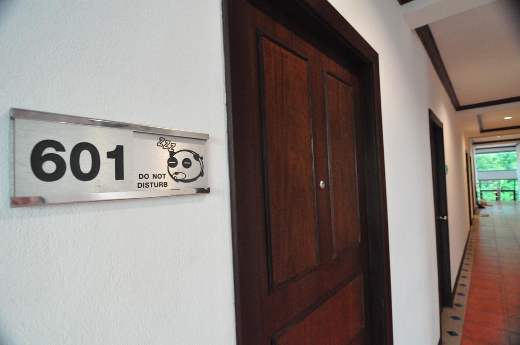 Forty Winks Phuket Hotel Patong Ngoại thất bức ảnh
