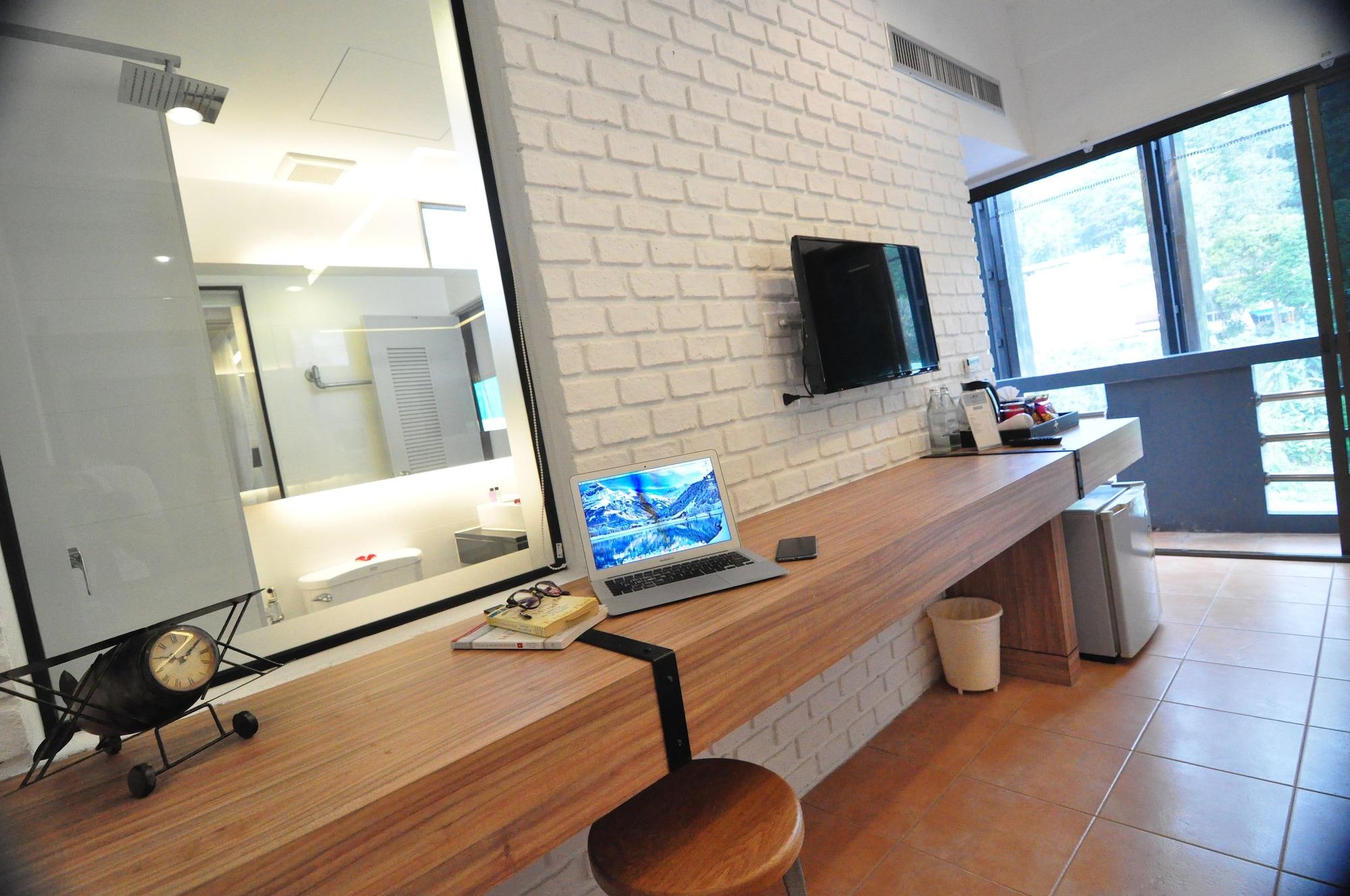 Forty Winks Phuket Hotel Patong Ngoại thất bức ảnh