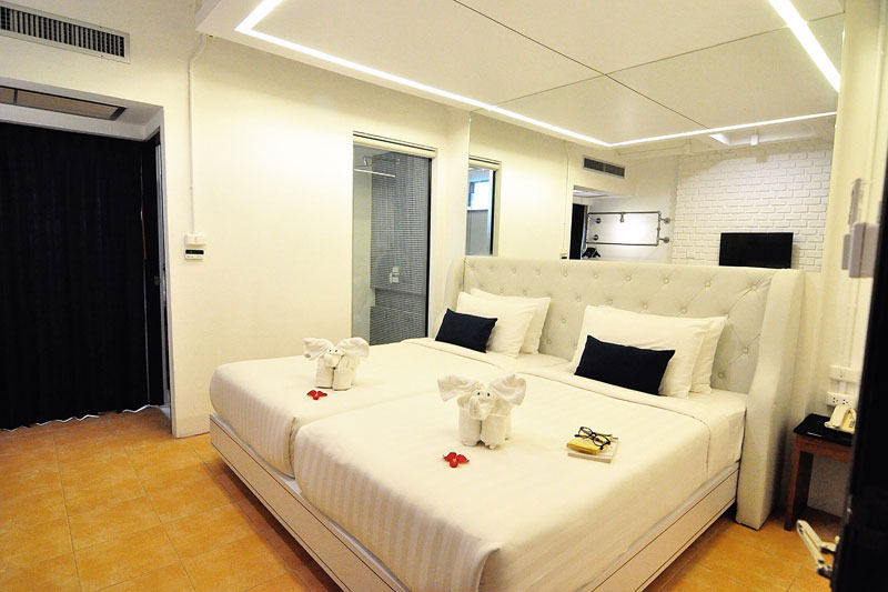 Forty Winks Phuket Hotel Patong Ngoại thất bức ảnh