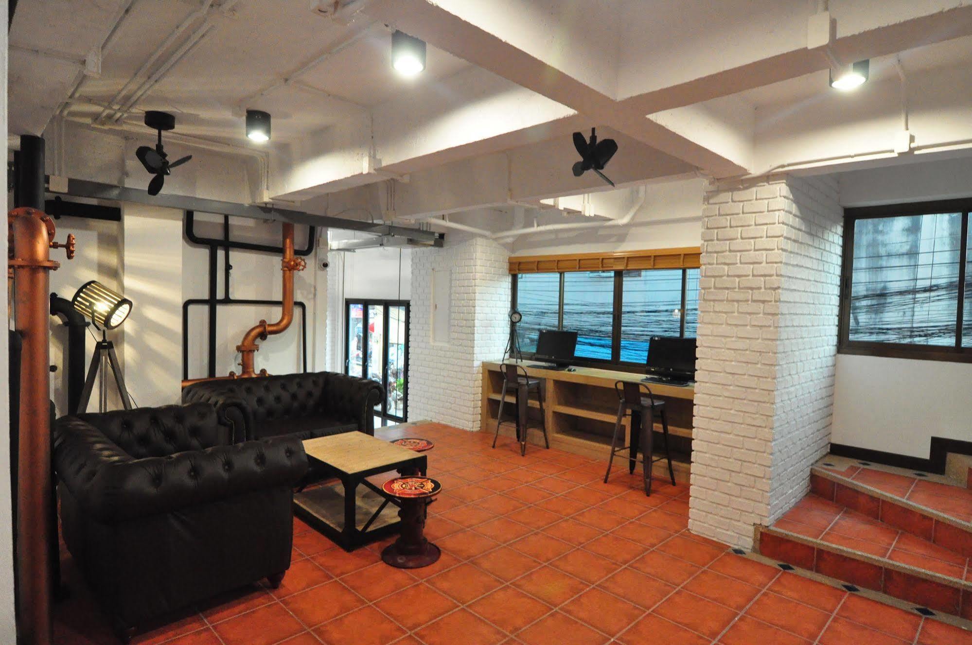 Forty Winks Phuket Hotel Patong Ngoại thất bức ảnh